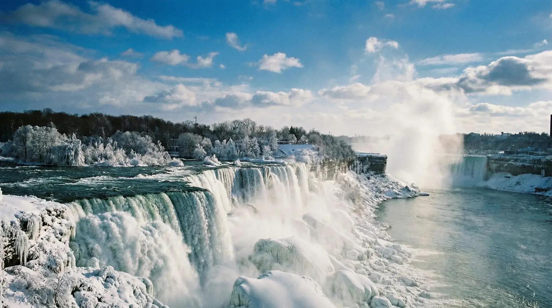 加拿大尼亚加拉瀑布冬季景观